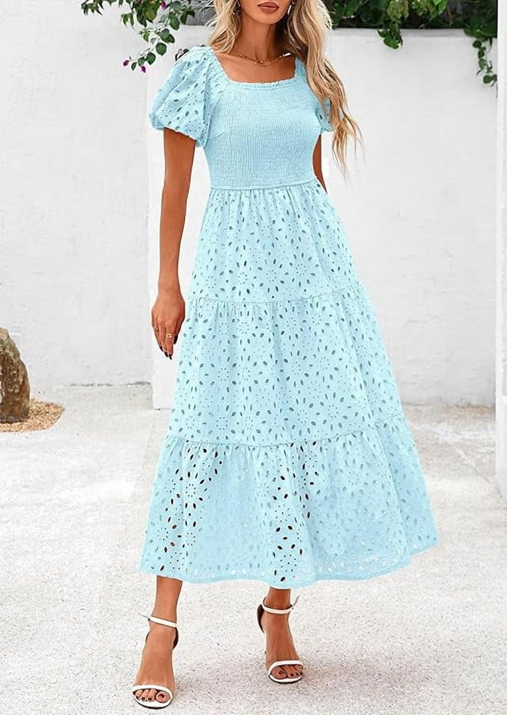 PRETTYGARDEN Summer Dresses for Women Eyelet Square Neck Puff Sleeve Smocked Wedding Guest Maxi Dress with Pockets